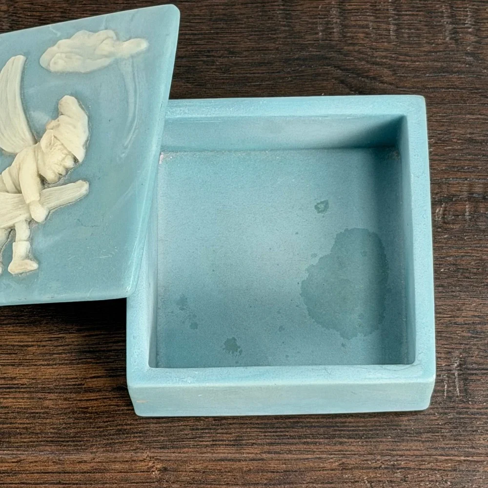 Vintage‎ Jewelry Trinket Box Small Blue Man Mythical Man Elf Fairycore USA